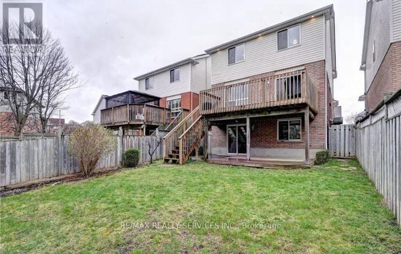 108 SWEENEY CRESCENT Image 20