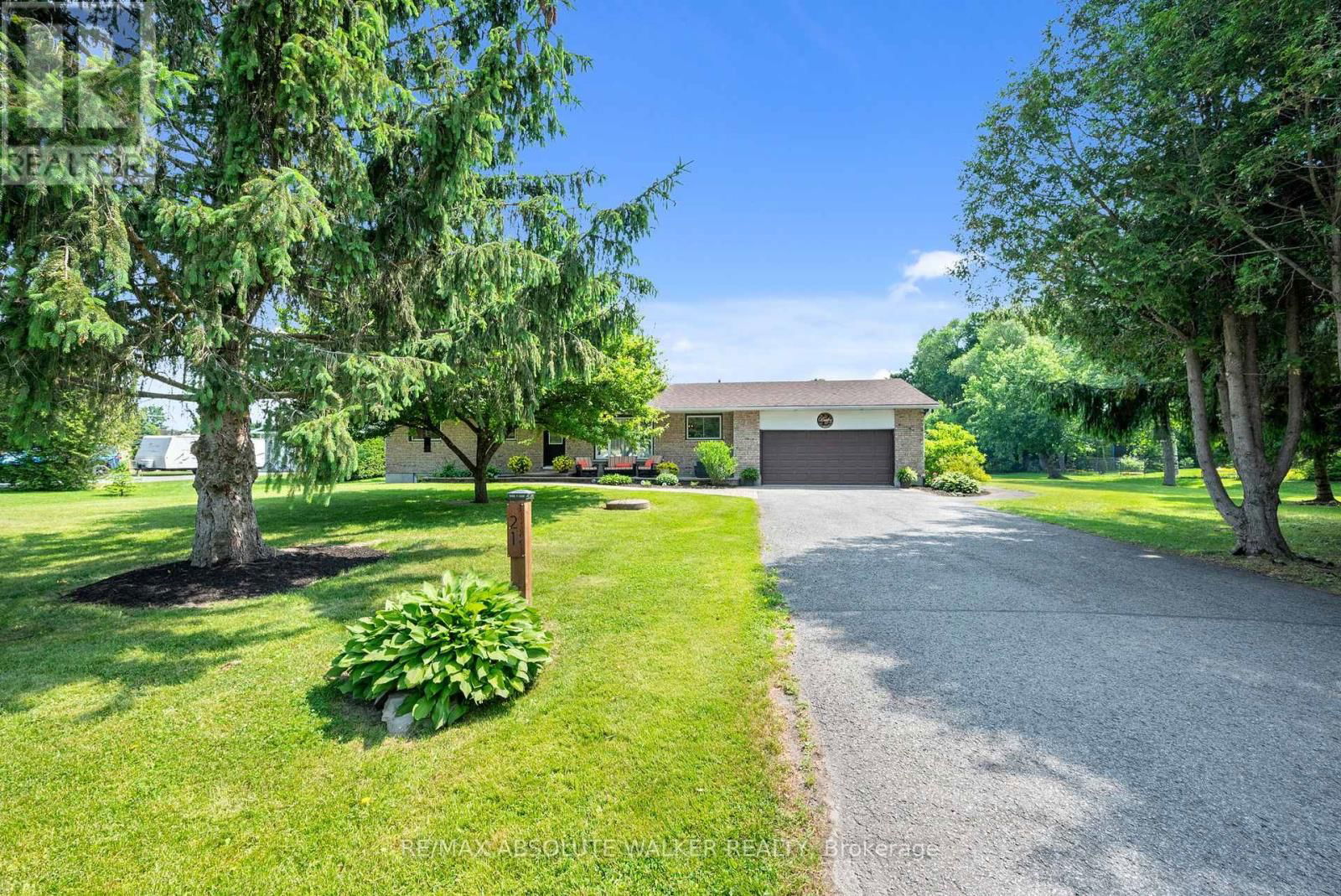 21 TRILLIUM CRESCENT Image 2