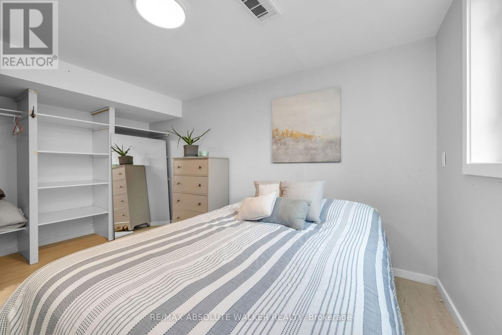 21 TRILLIUM CRESCENT Image 31