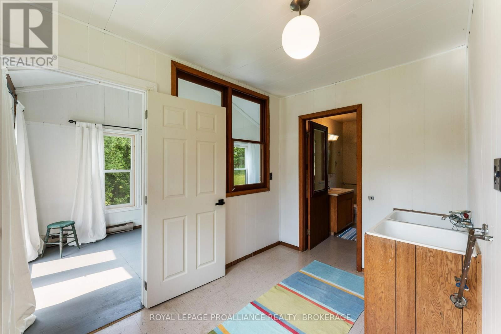 4627 CARRYING PLACE ROAD Image 11
