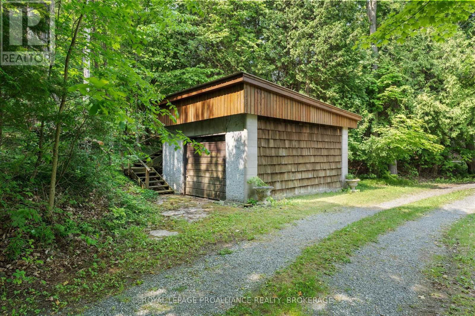 4627 CARRYING PLACE ROAD Image 30
