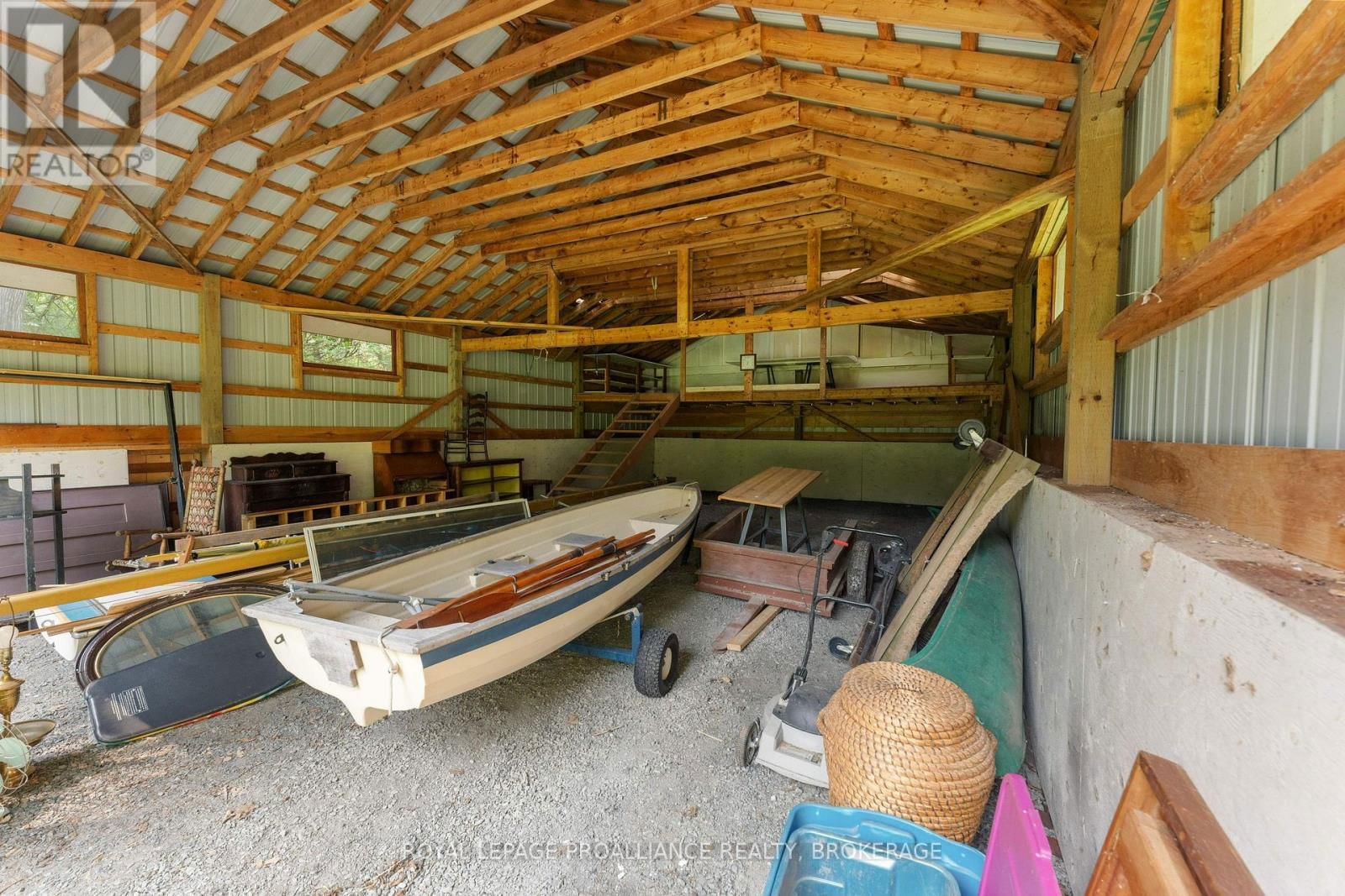 4627 CARRYING PLACE ROAD Image 33