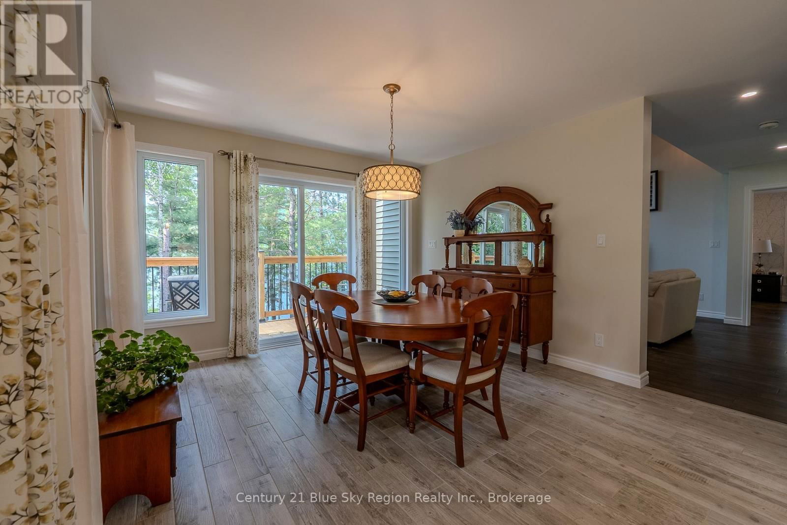 1500D PENINSULA ROAD Image 11