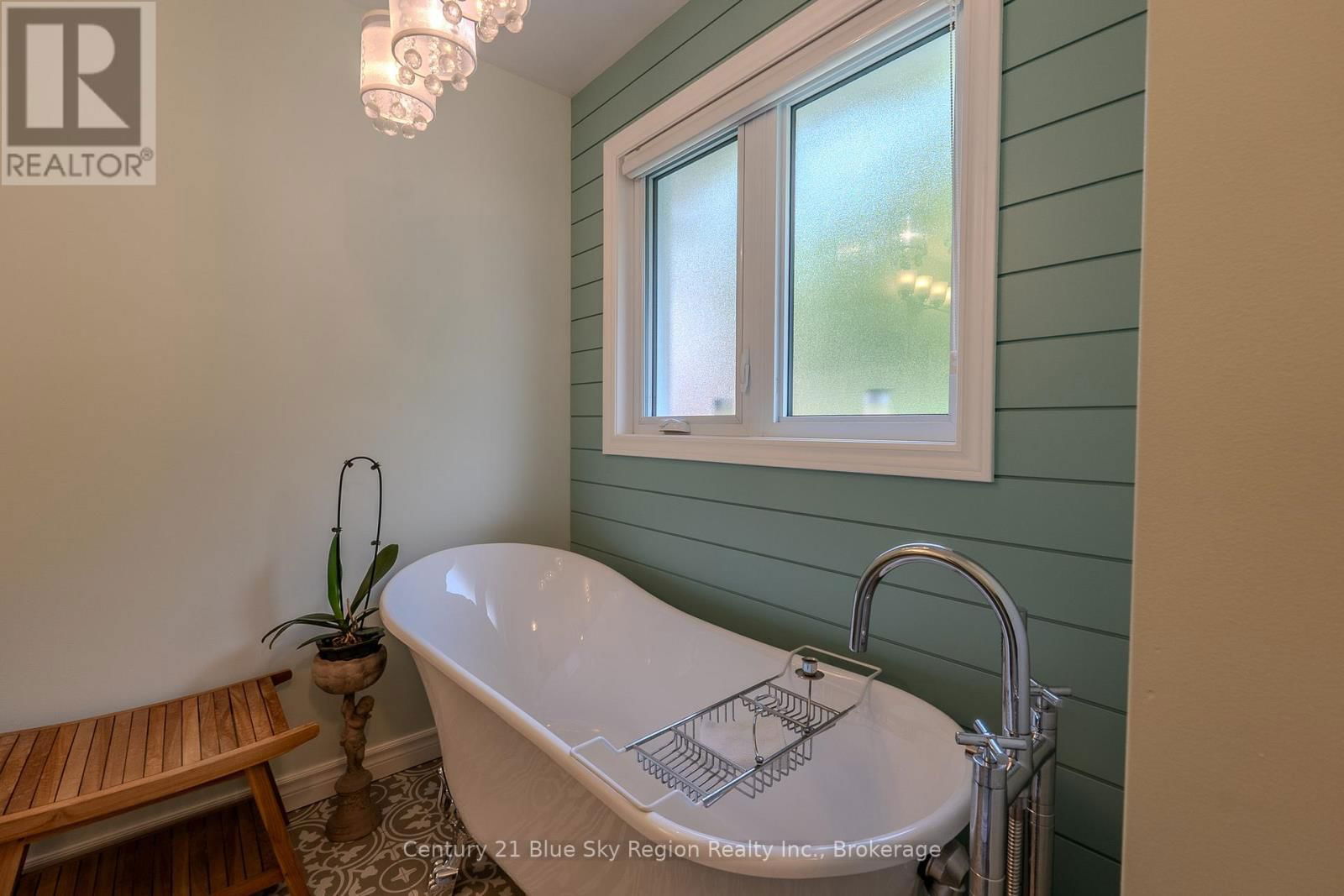 1500D PENINSULA ROAD Image 21