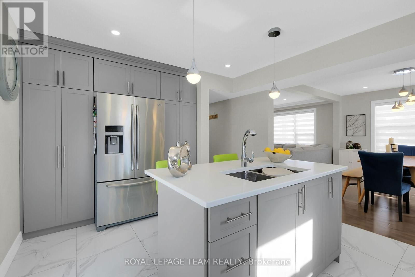 1107 NORMANDY CRESCENT Image 13