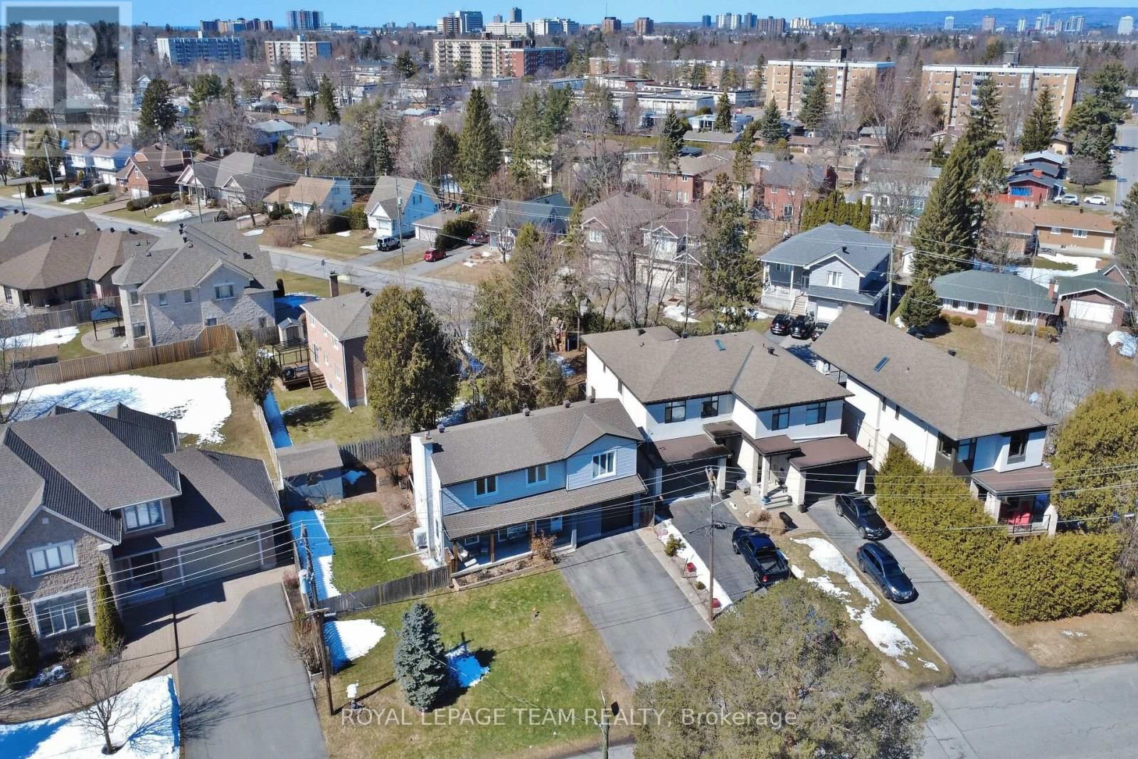 1107 NORMANDY CRESCENT Image 2