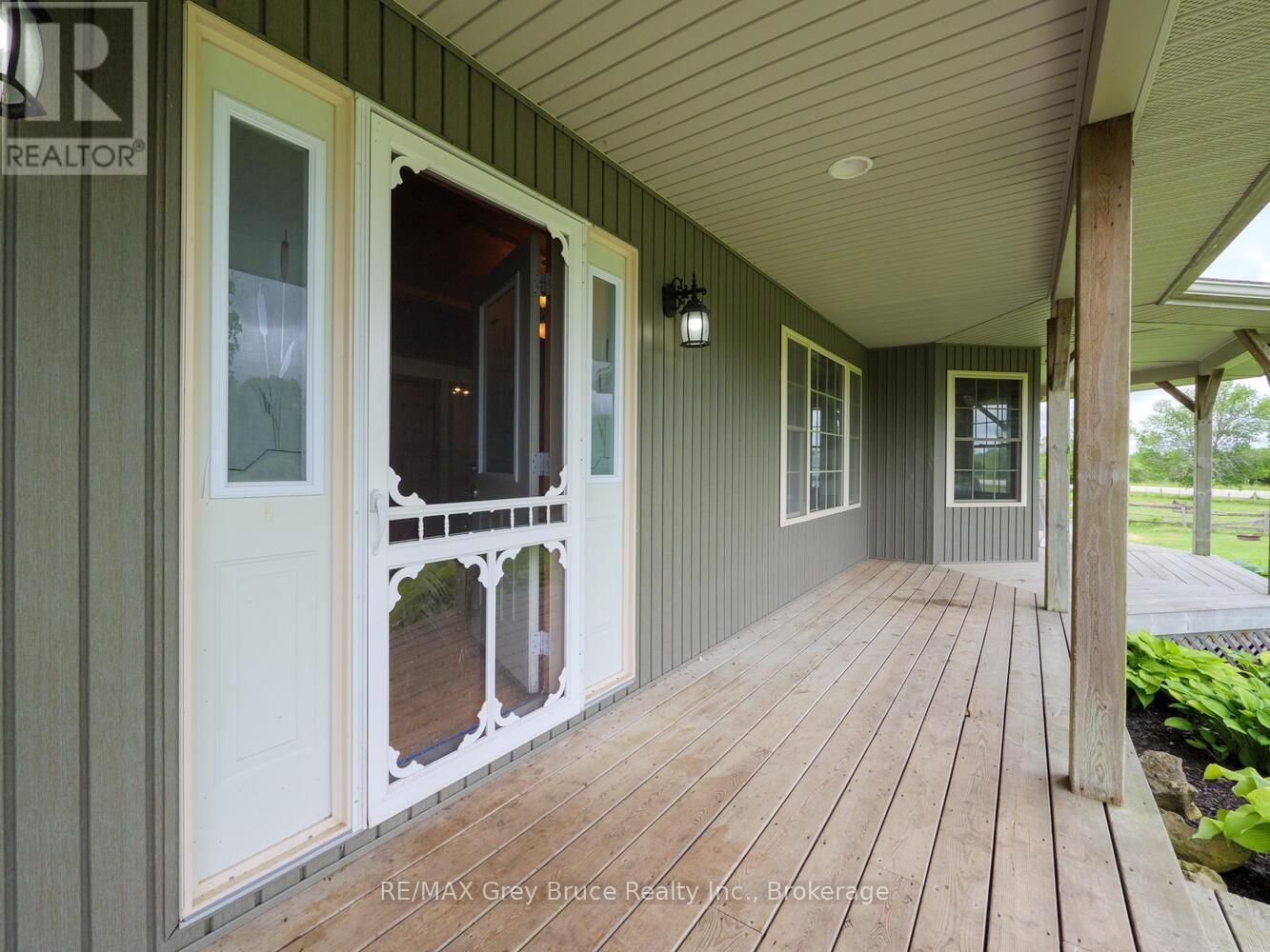402622 GREY 17 ROAD Image 5
