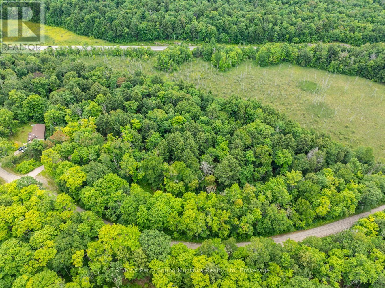 131 MOONWING ROAD Image 12