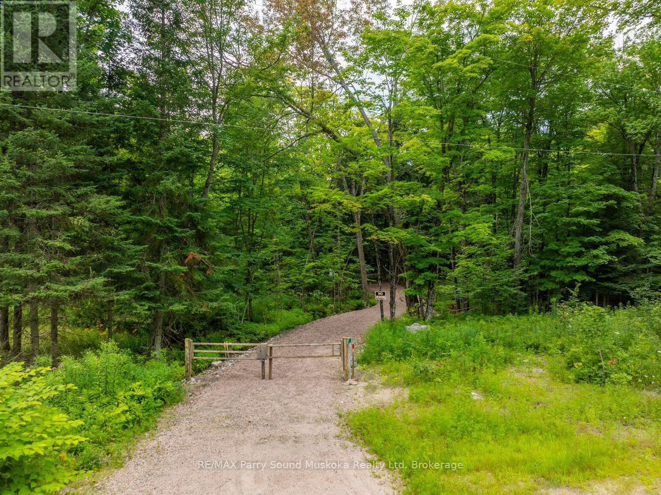 131 MOONWING ROAD Image 19