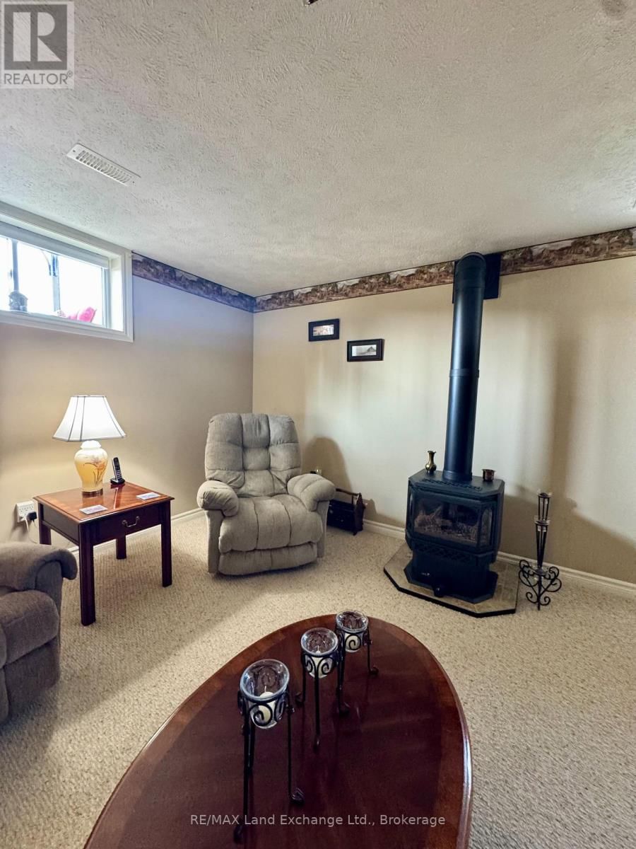 210 STICKEL STREET Image 25