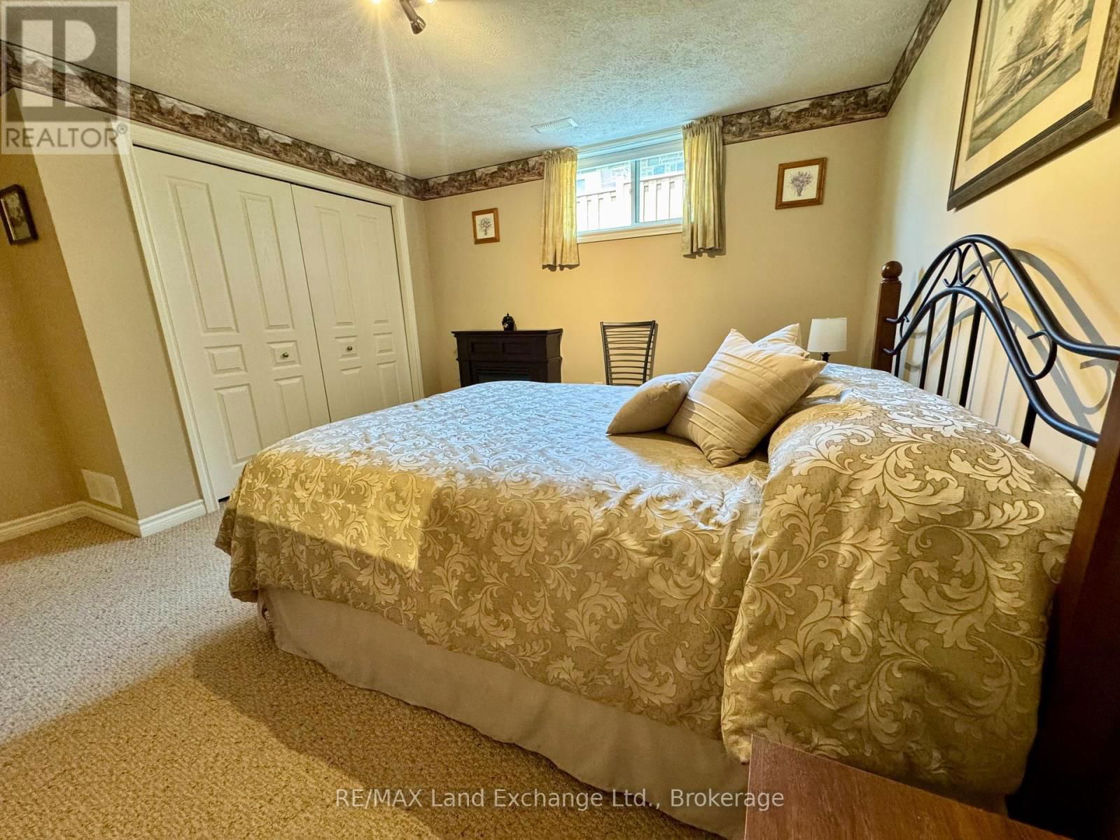 210 STICKEL STREET Image 34