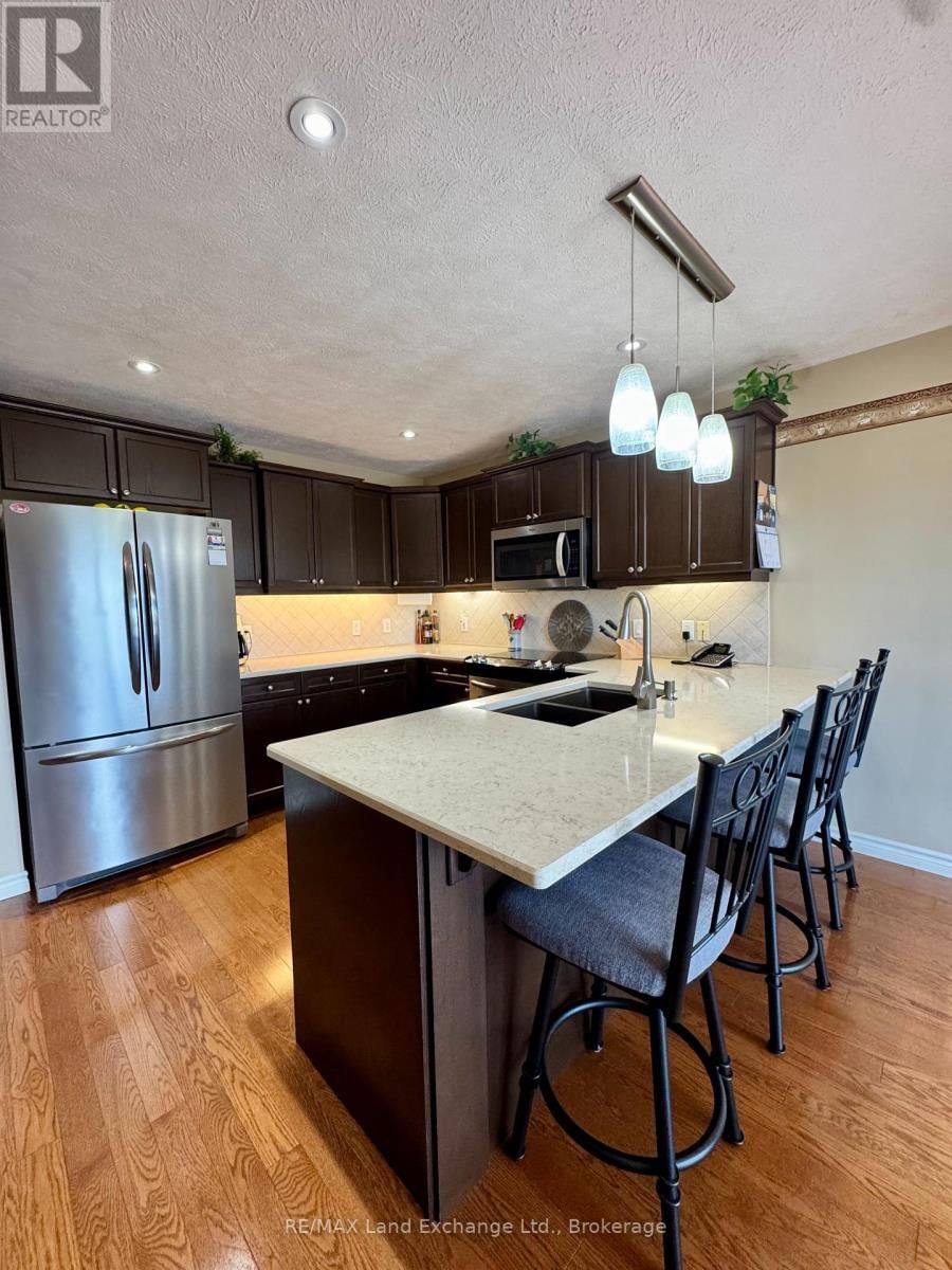 210 STICKEL STREET Image 4