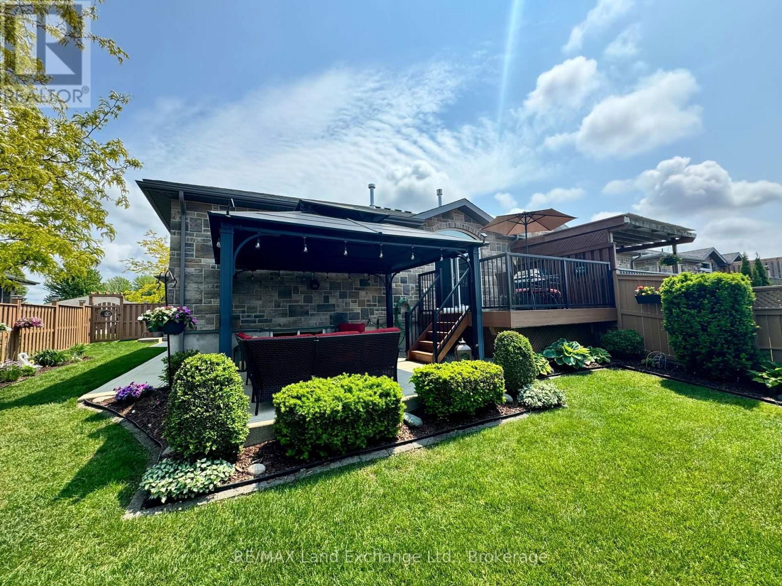210 STICKEL STREET Image 44