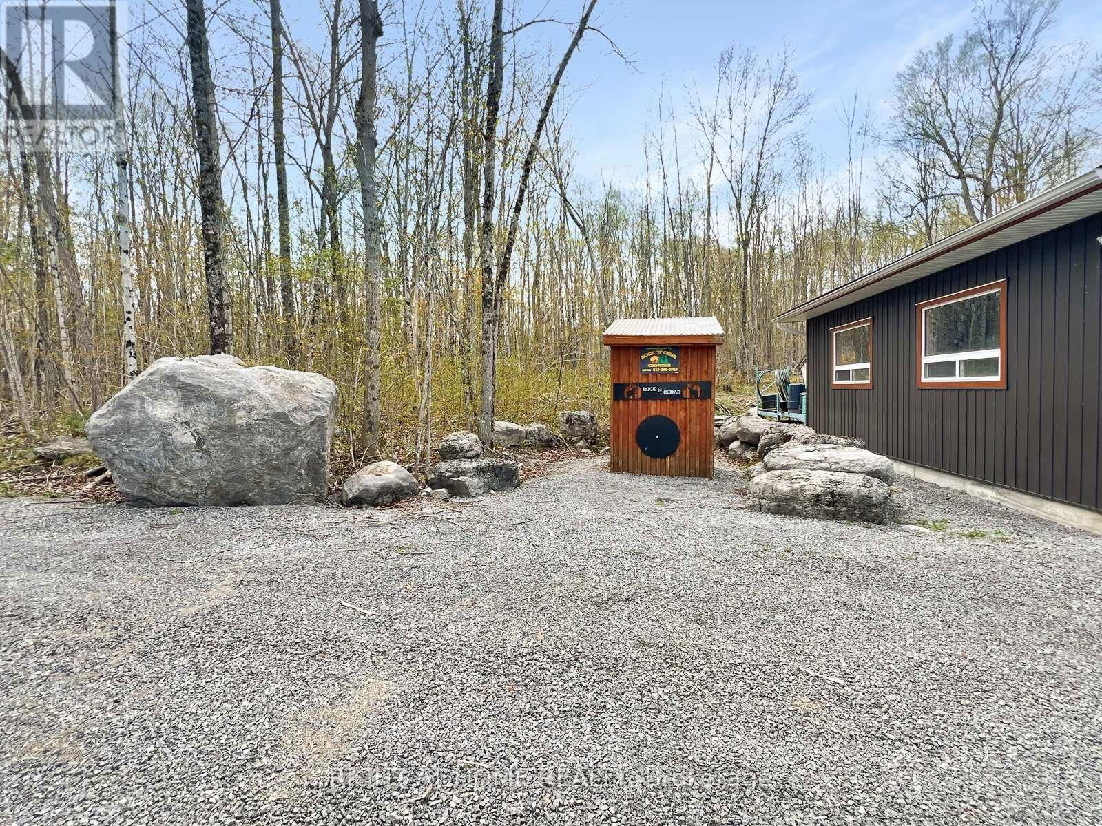452A COLDWATER ROAD Image 38