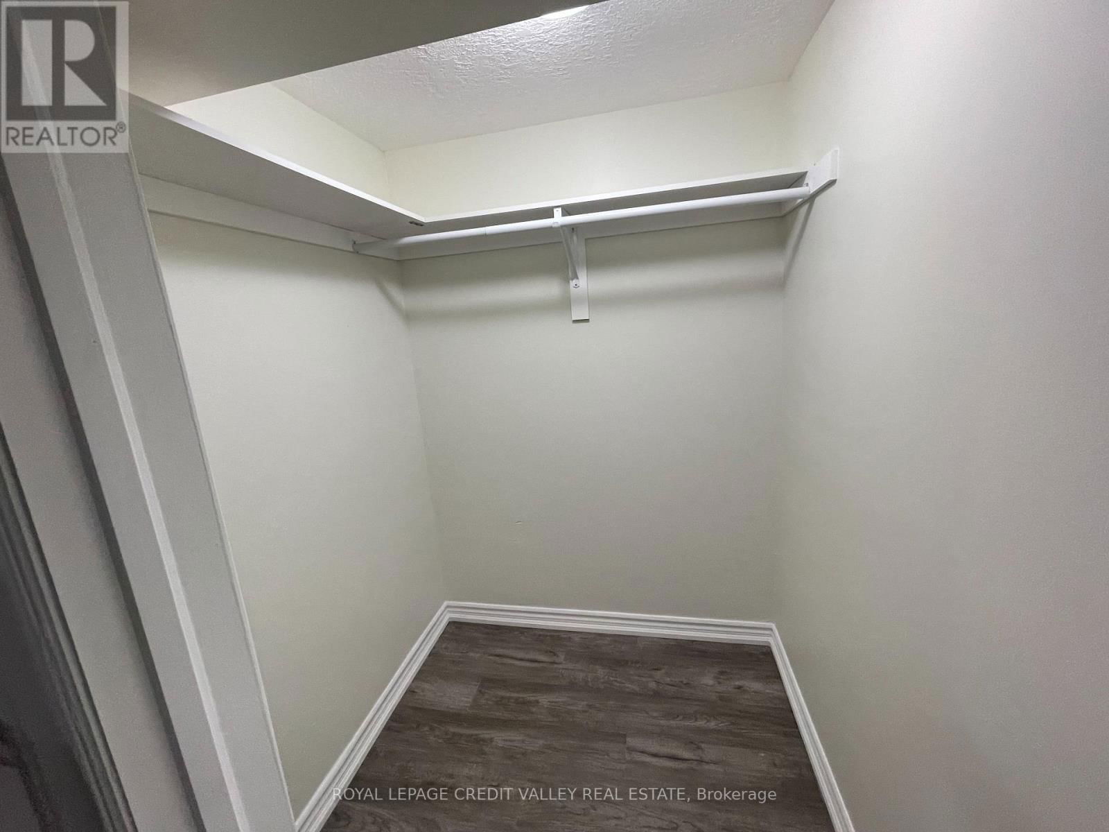 88 SHERIDAN (BSMT) STREET Image 3