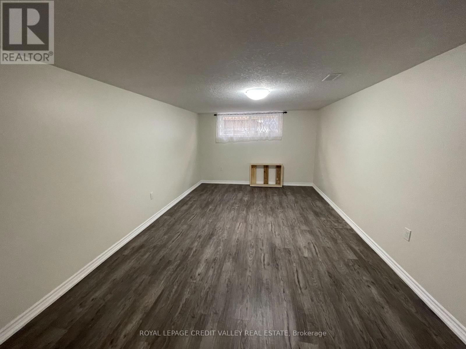88 SHERIDAN (BSMT) STREET Image 5