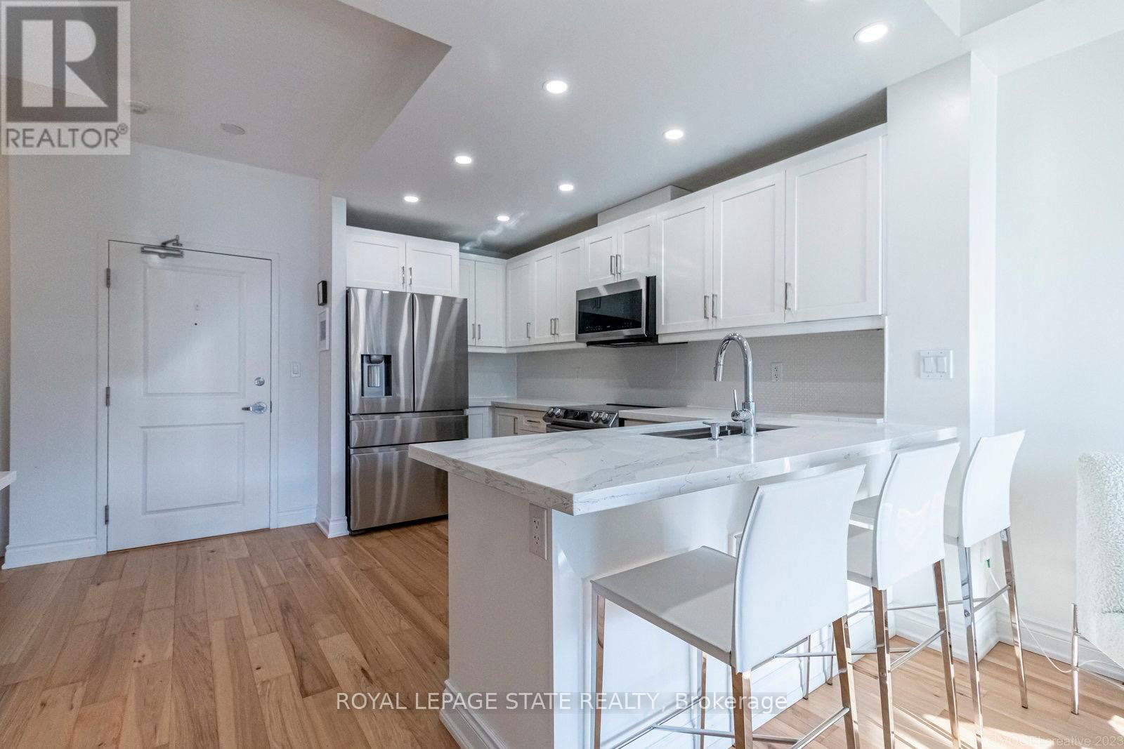 310 - 125 WILSON STREET WEST Image 18