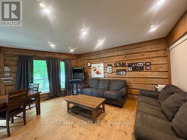 1403B CROOKSTON ROAD Image 20