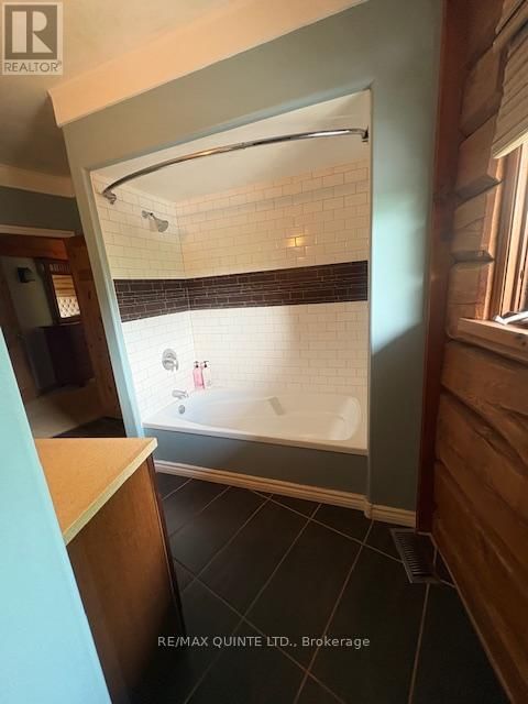 1403B CROOKSTON ROAD Image 33