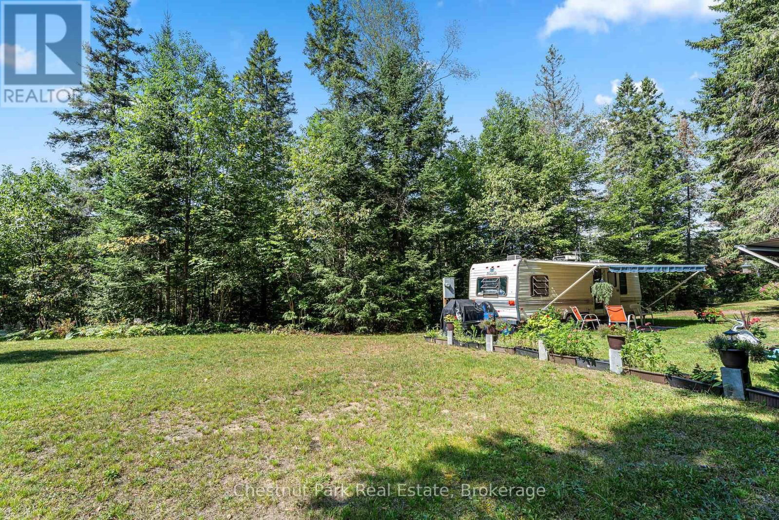 580 ECHO RIDGE ROAD Image 16