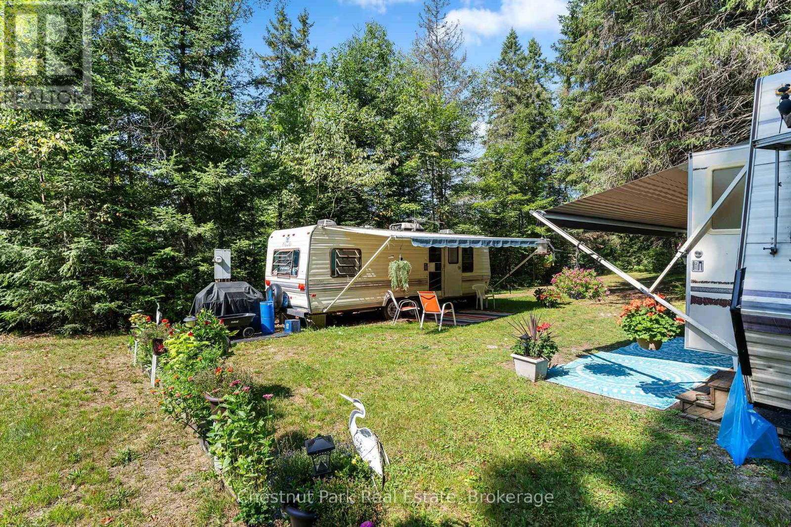 580 ECHO RIDGE ROAD Image 18