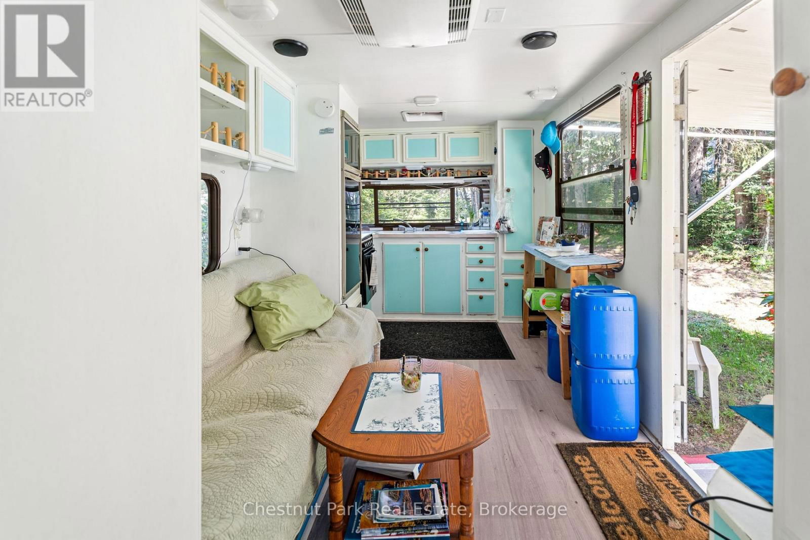 580 ECHO RIDGE ROAD Image 21