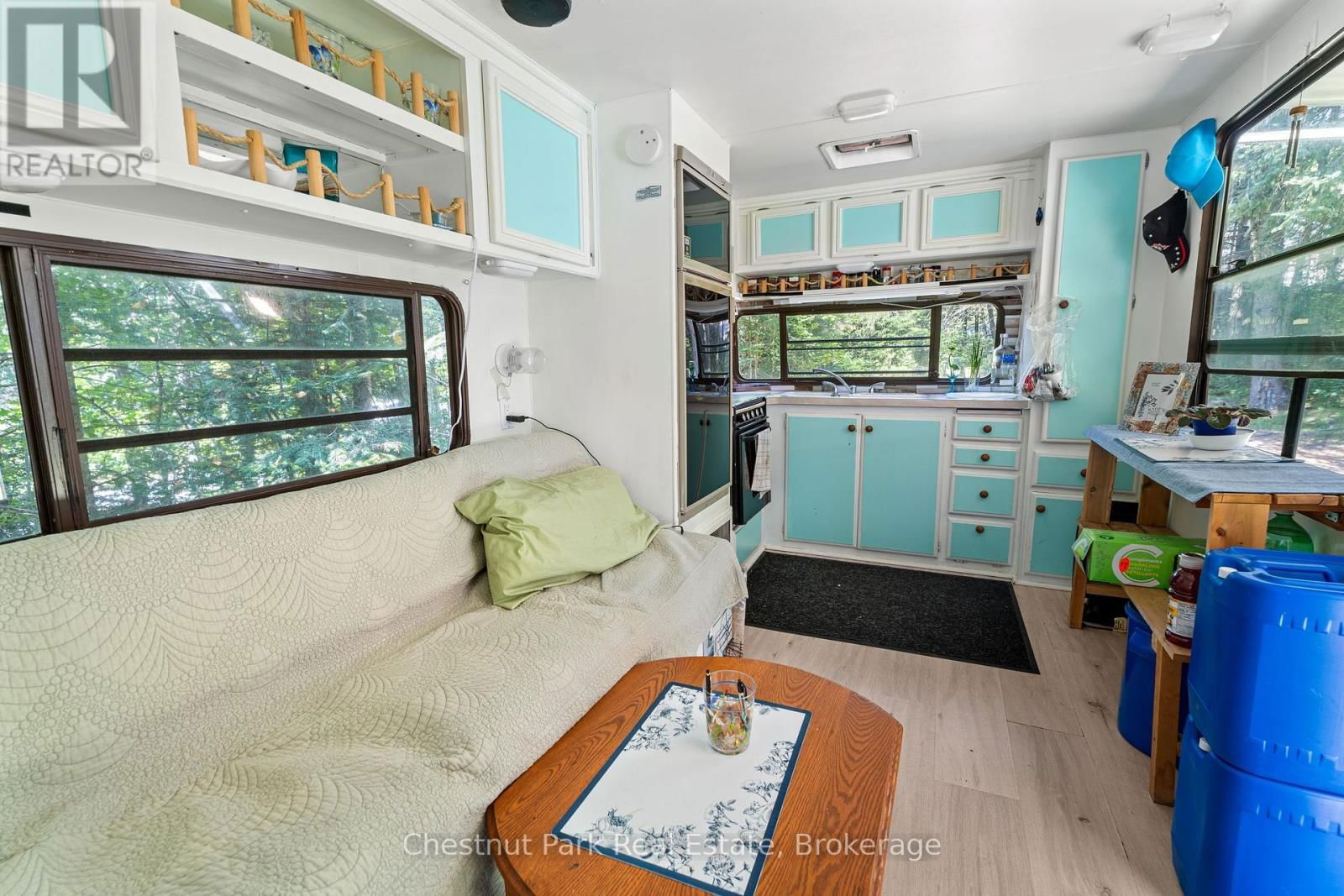 580 ECHO RIDGE ROAD Image 24