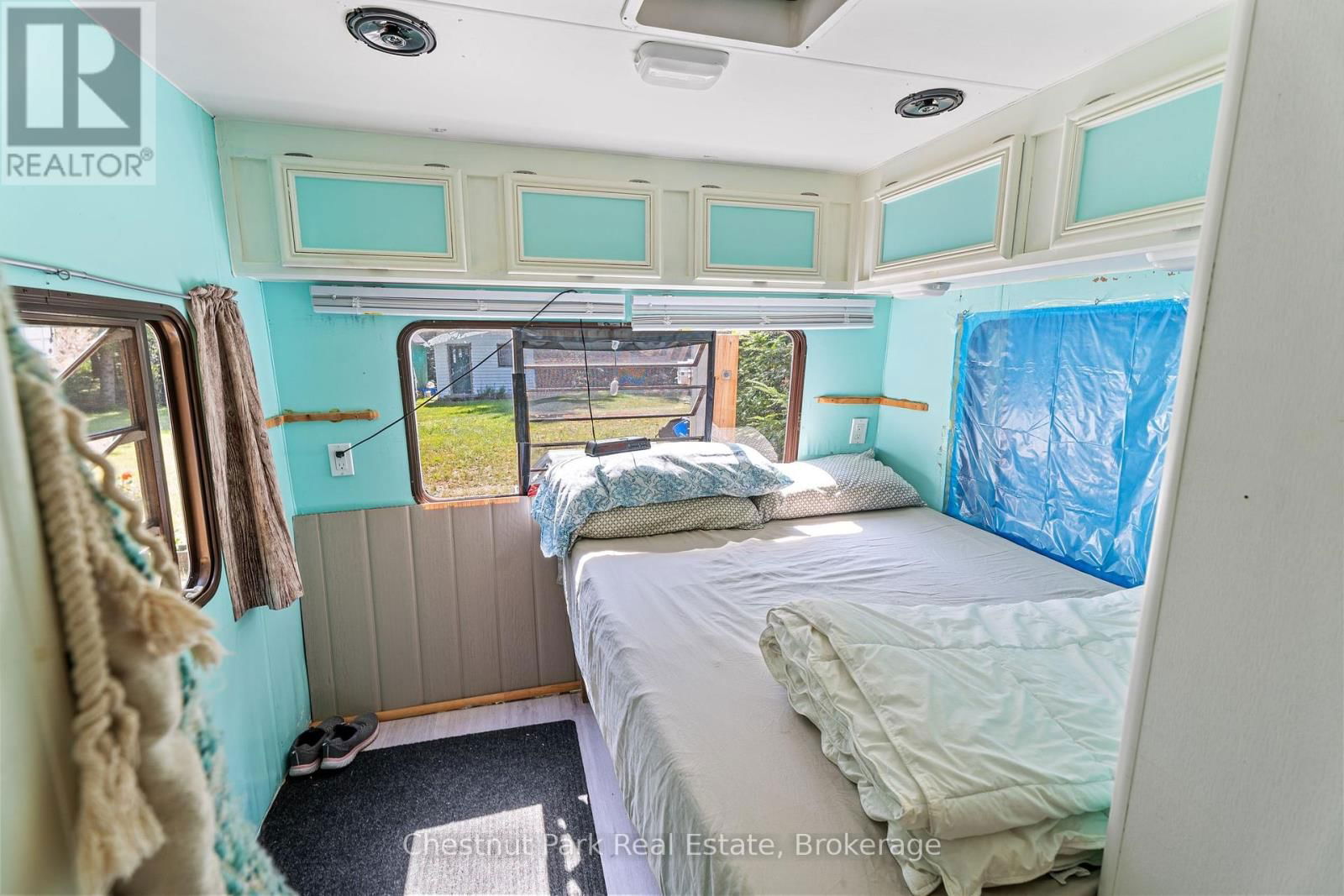 580 ECHO RIDGE ROAD Image 25
