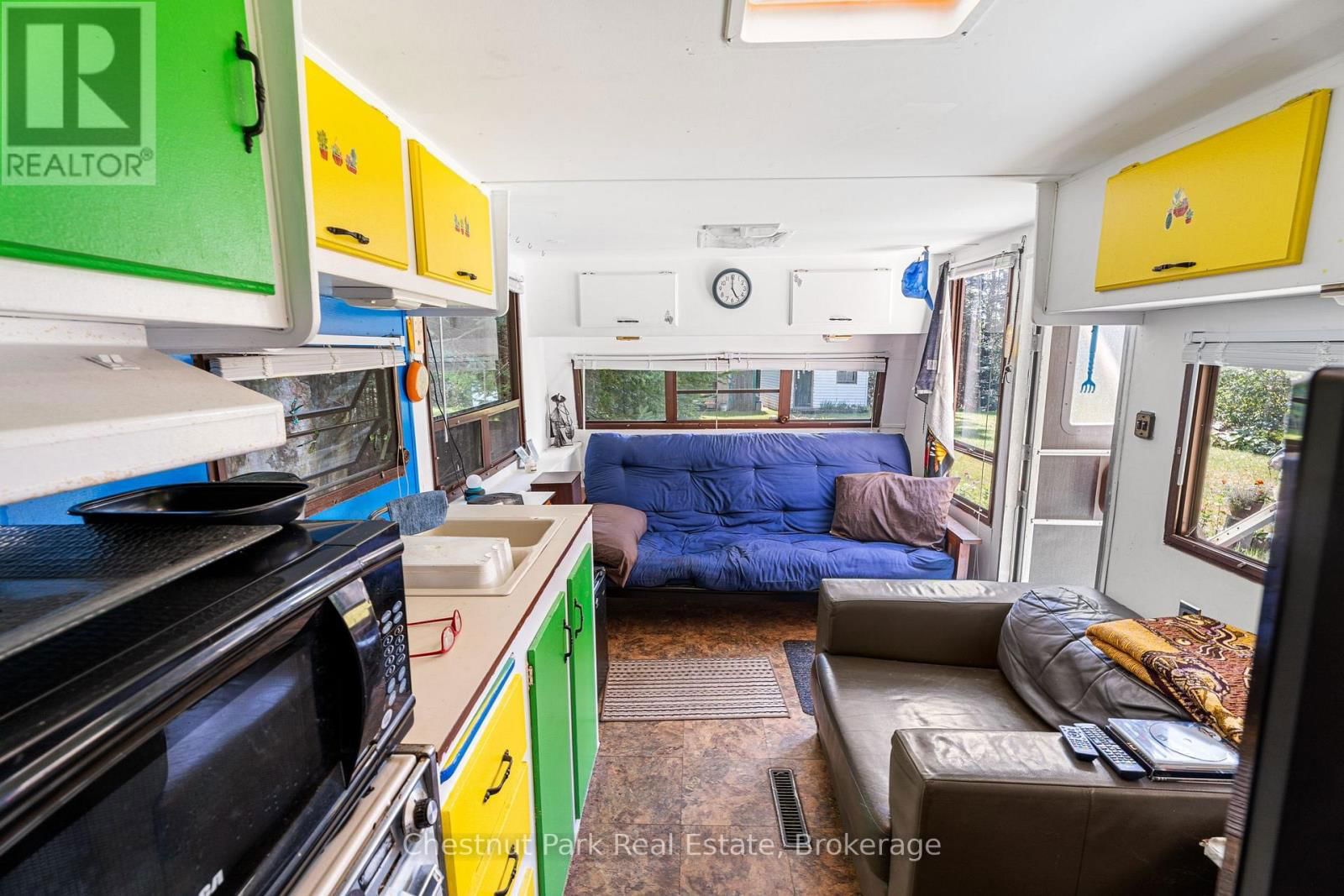 580 ECHO RIDGE ROAD Image 32