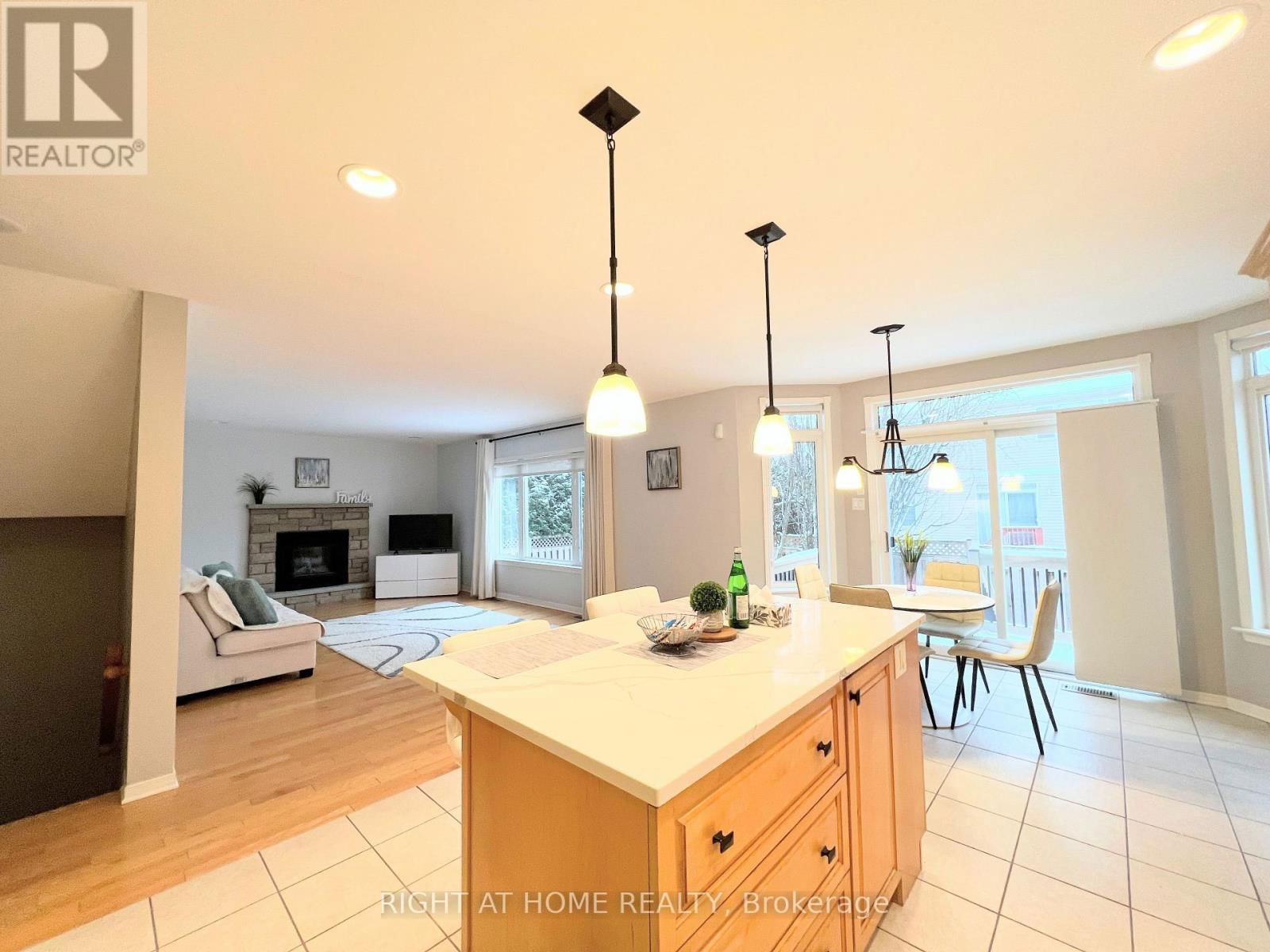 31 FORILLON CRESCENT Image 11