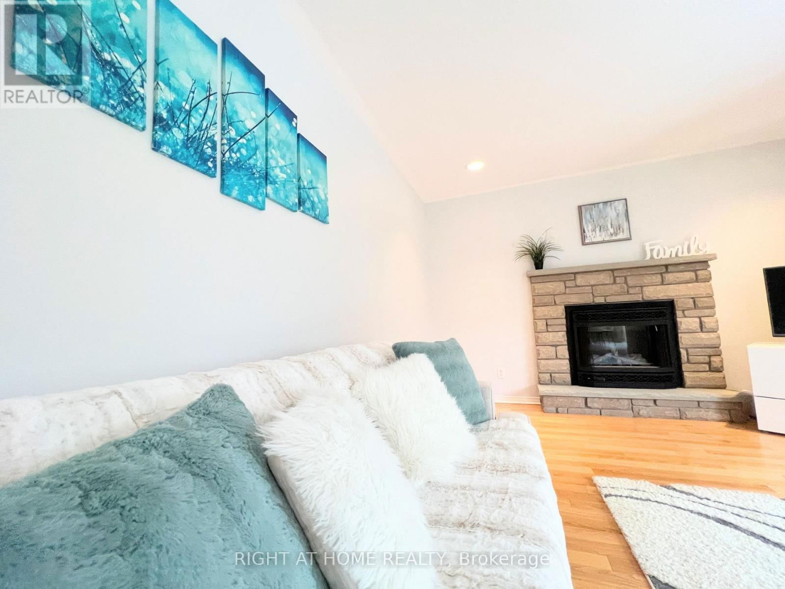 31 FORILLON CRESCENT Image 18