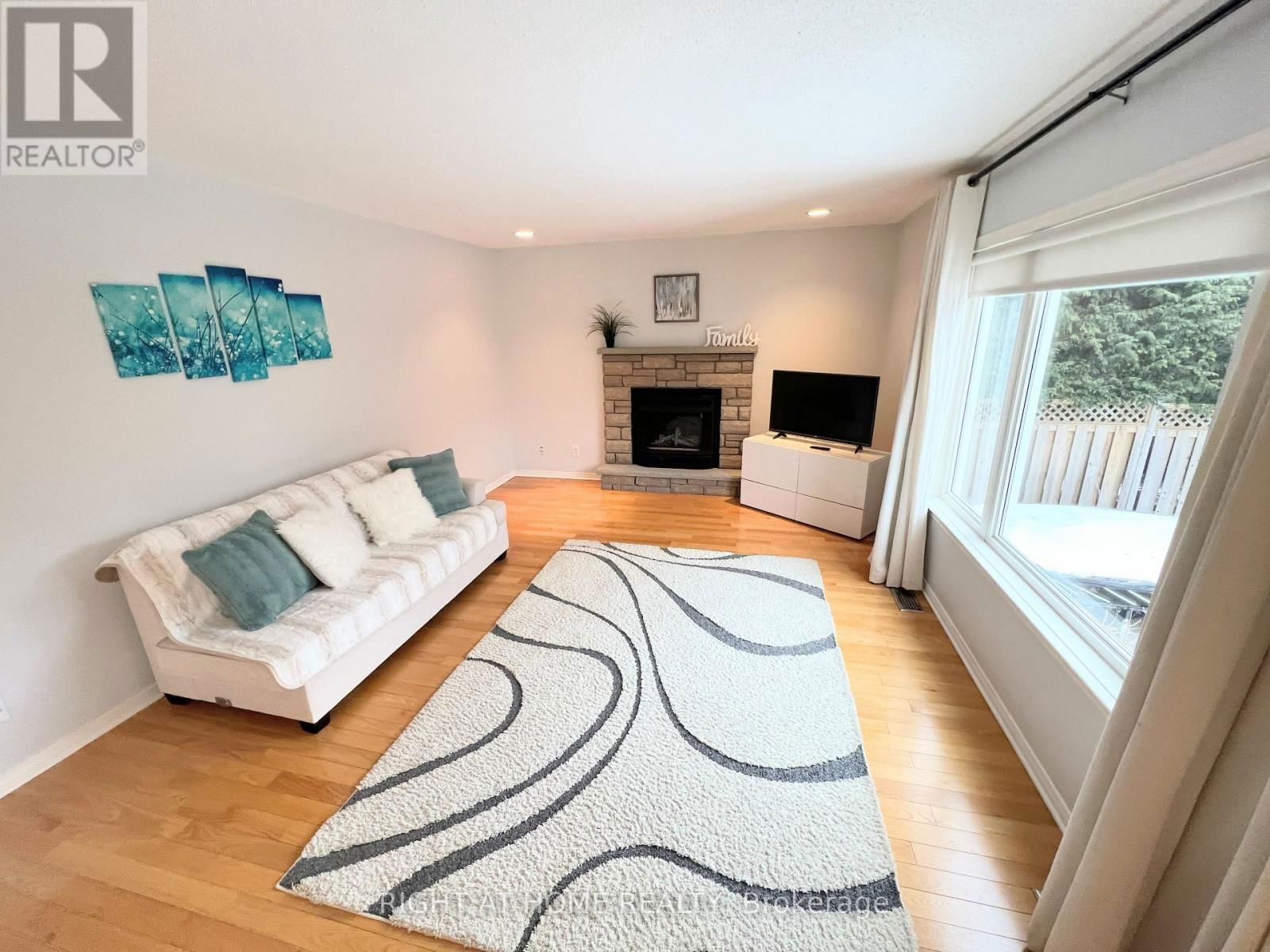 31 FORILLON CRESCENT Image 20