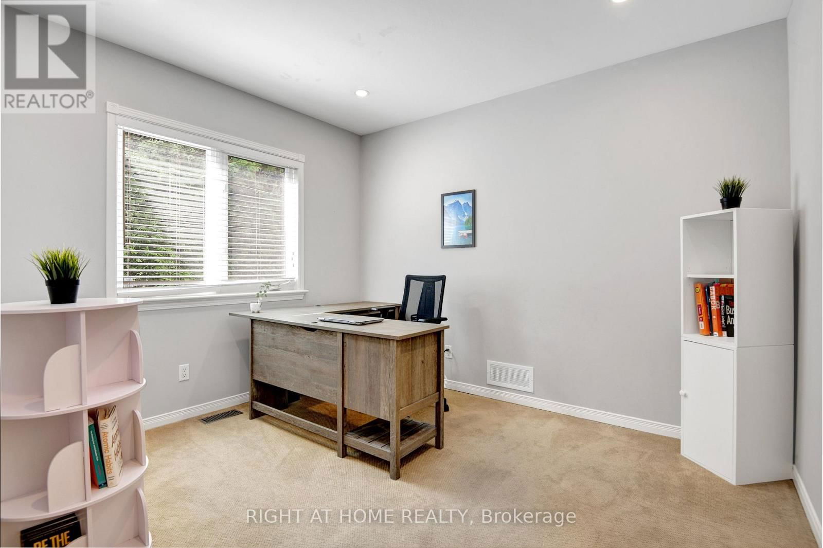 31 FORILLON CRESCENT Image 21