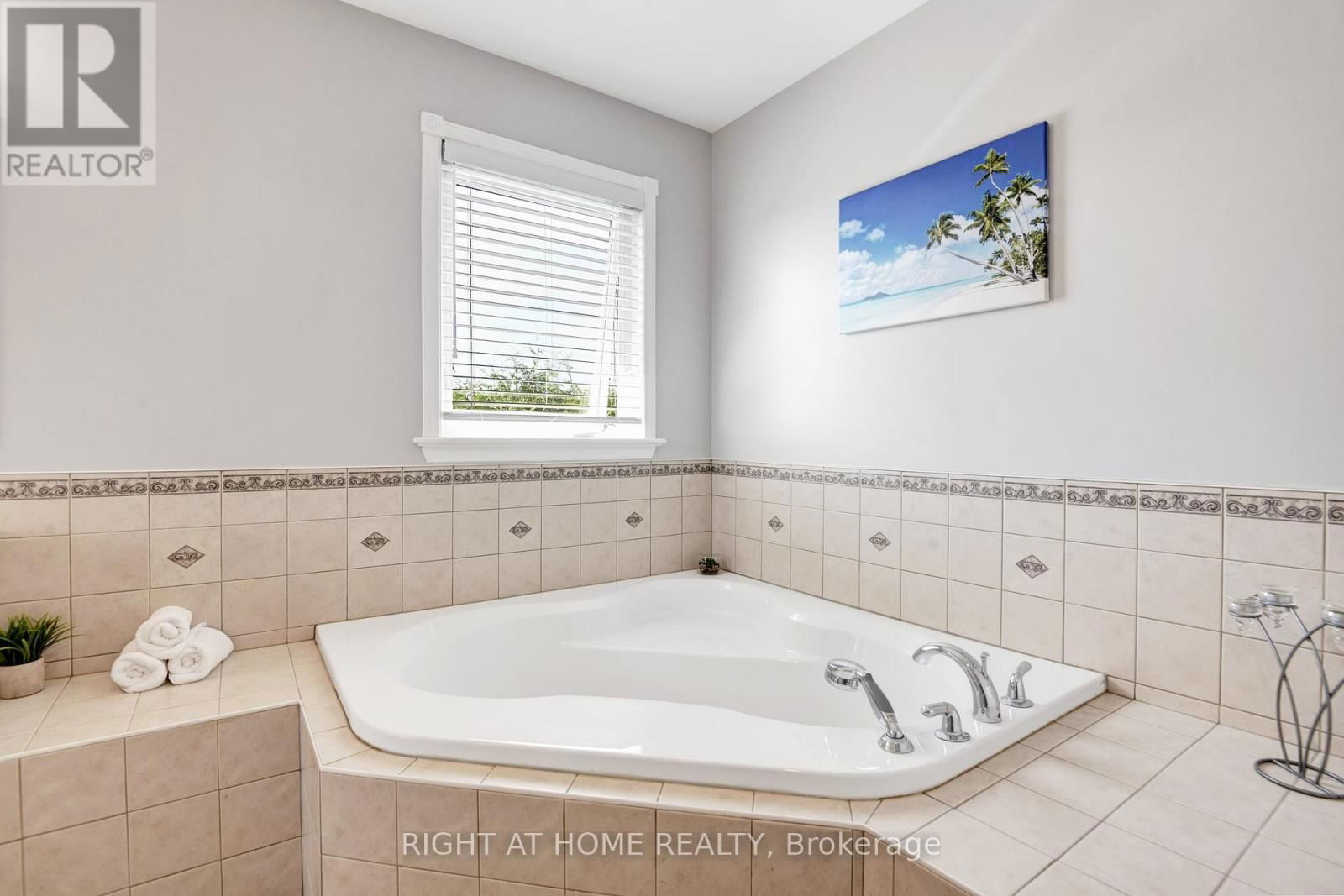 31 FORILLON CRESCENT Image 27