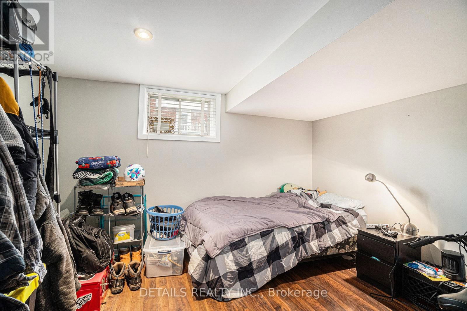 39 ROUNDHAY DRIVE Image 17