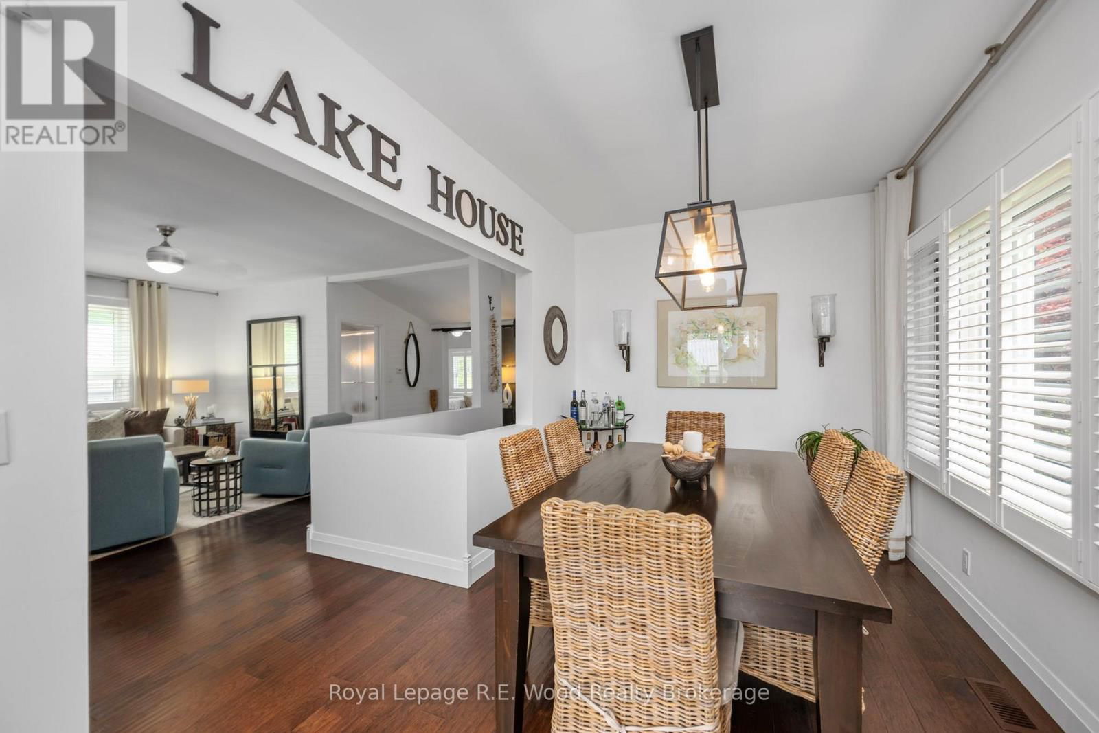 494 GEORGE STREET Image 23