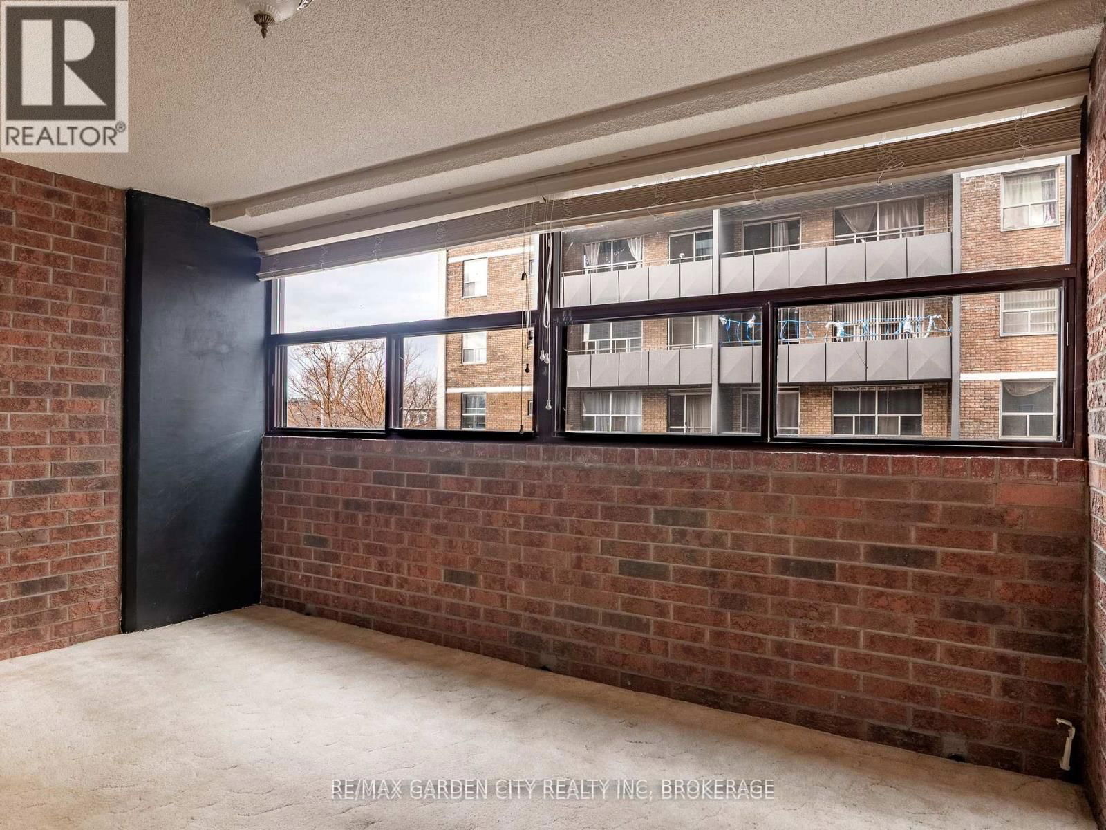 304 - 141 CHURCH STREET Image 10