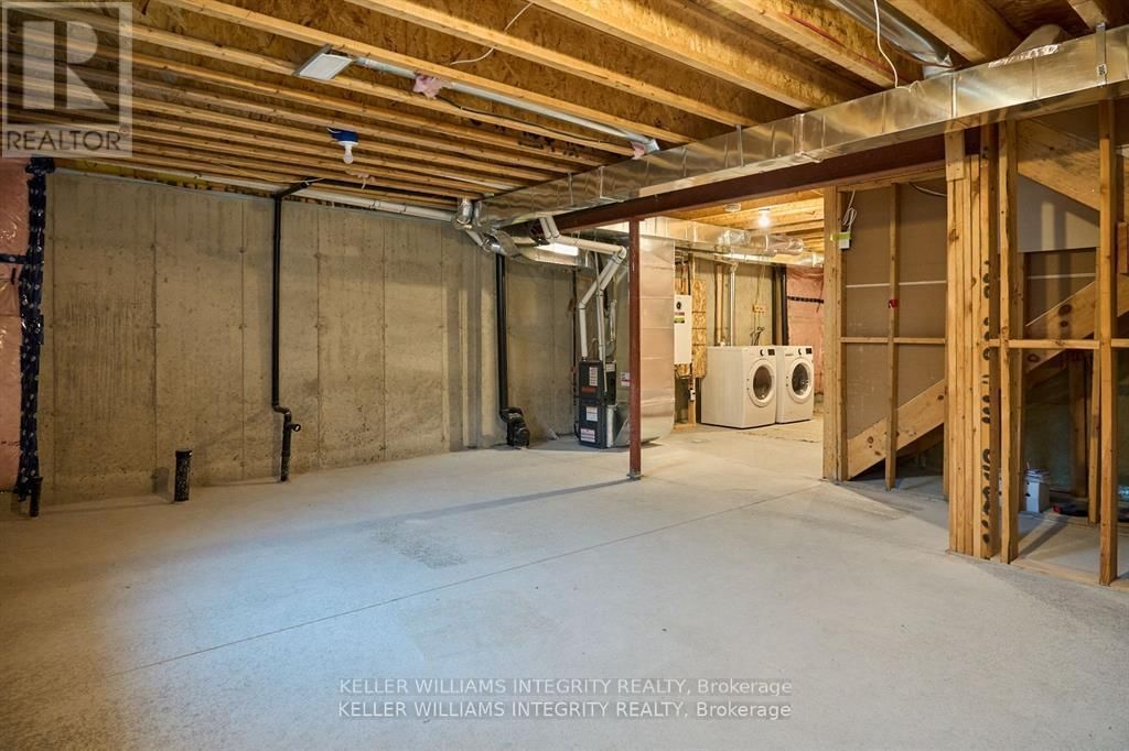 125 PICTOU CRESCENT Image 35