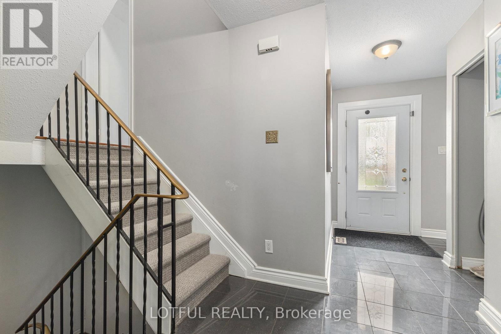 1134 ALENMEDE CRESCENT Image 11