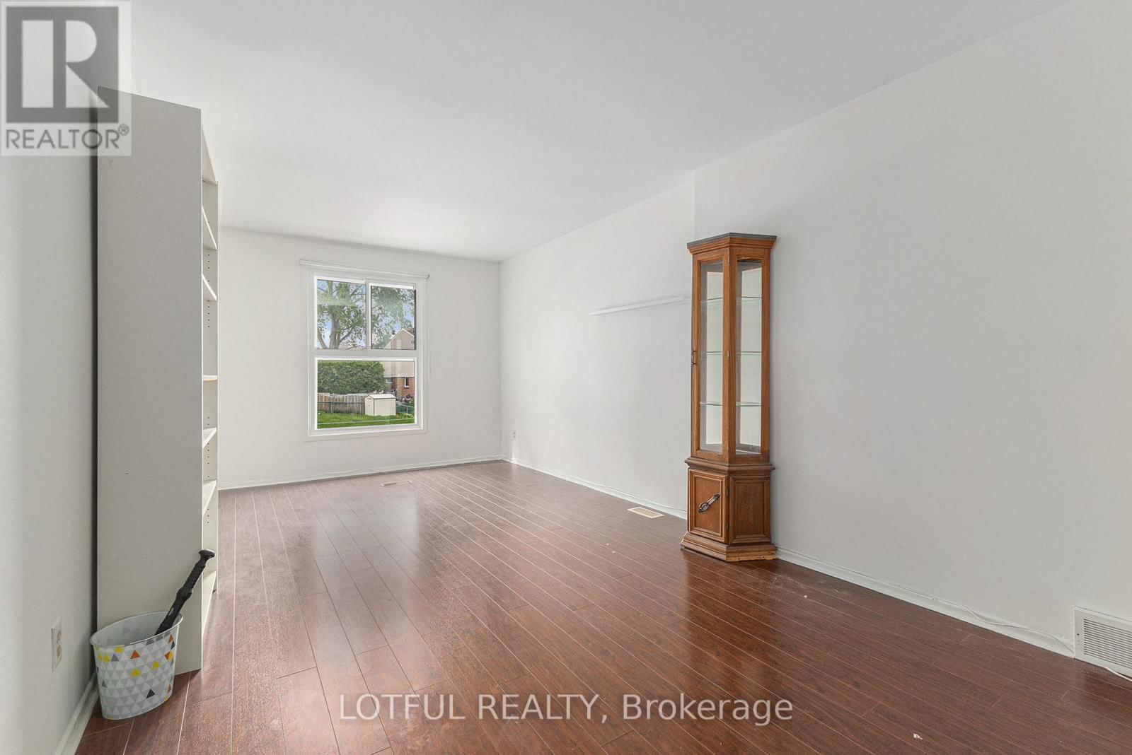 1134 ALENMEDE CRESCENT Image 21