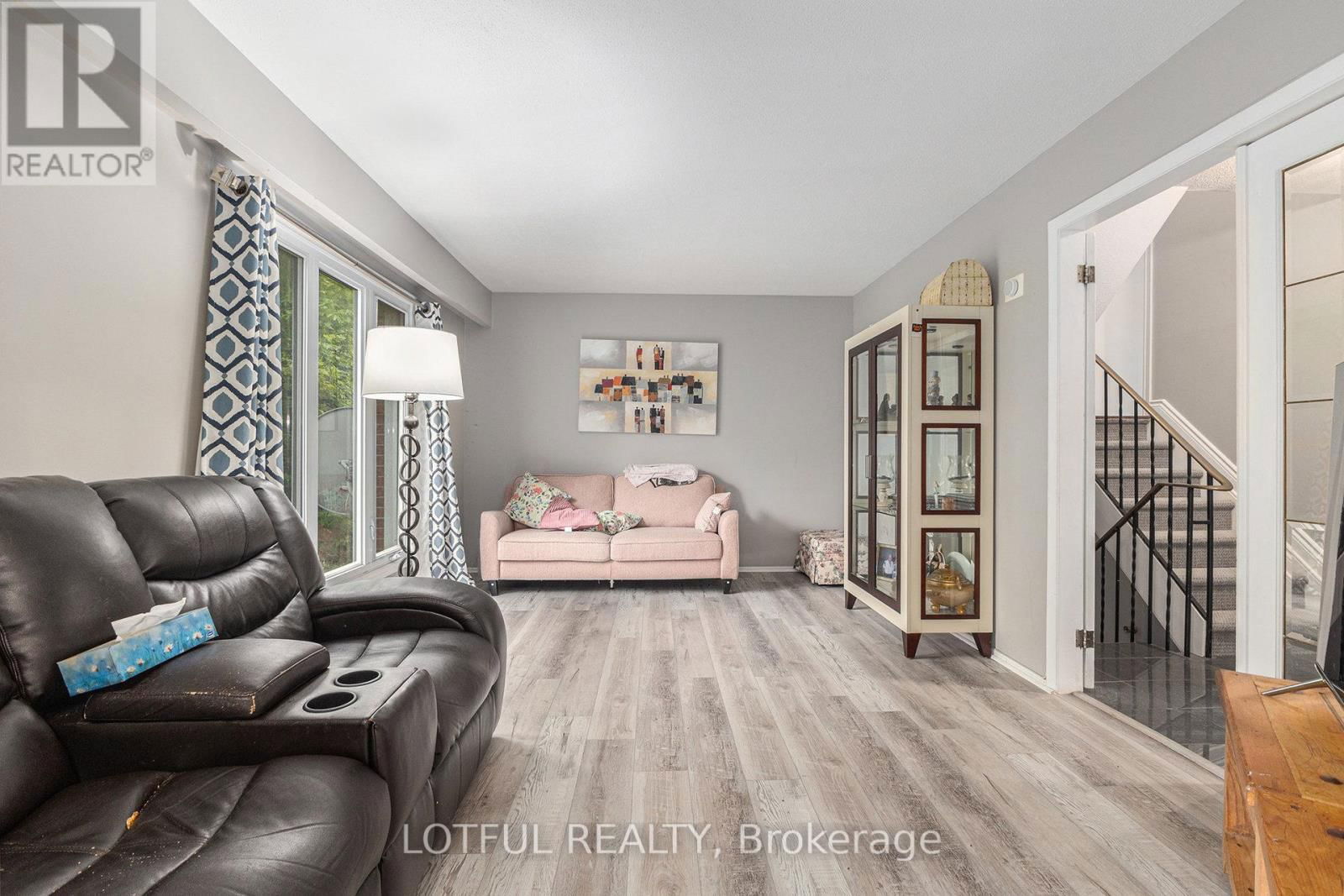 1134 ALENMEDE CRESCENT Image 4