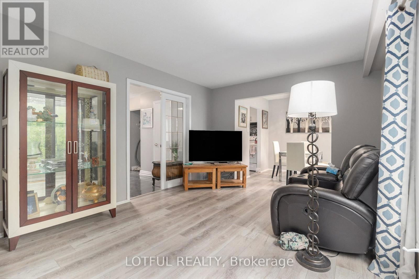 1134 ALENMEDE CRESCENT Image 5