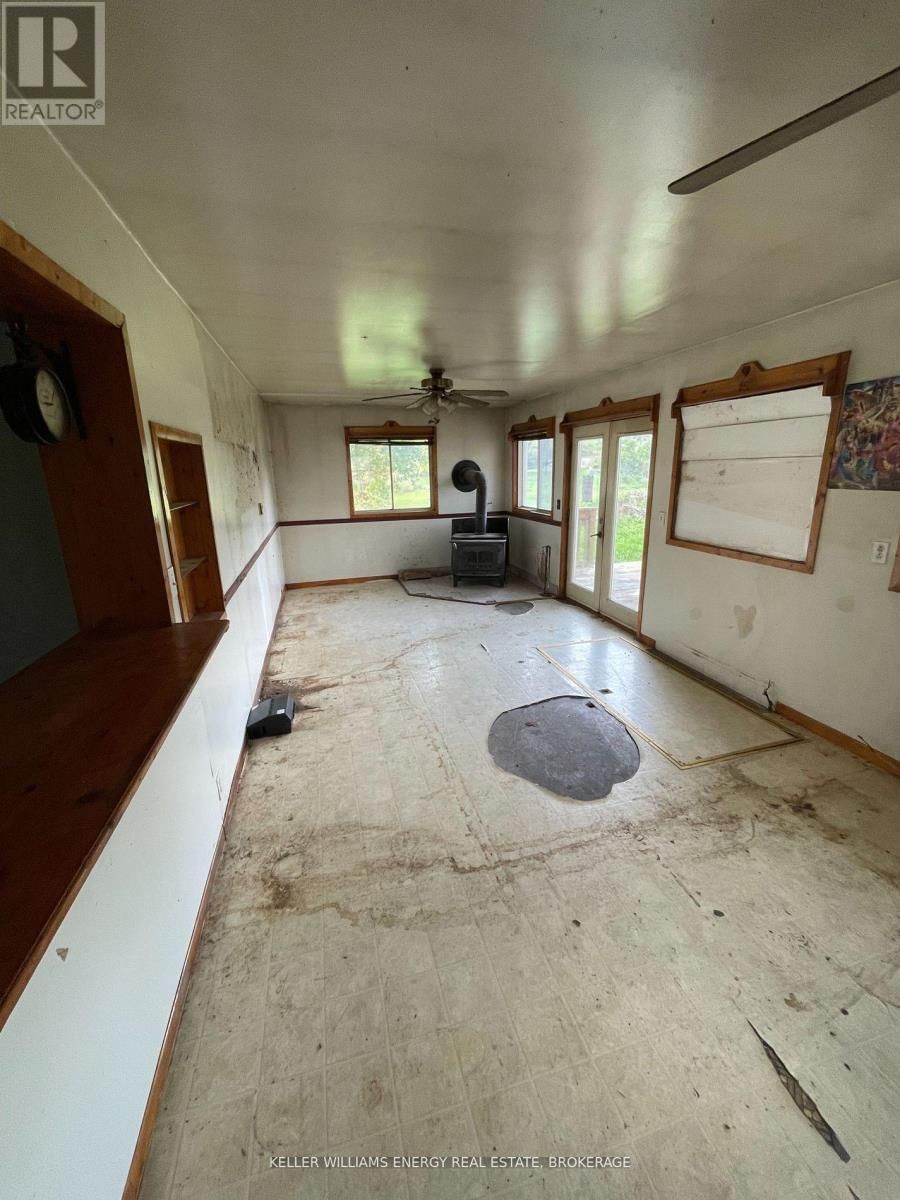 251 QUEEN STREET Image 4