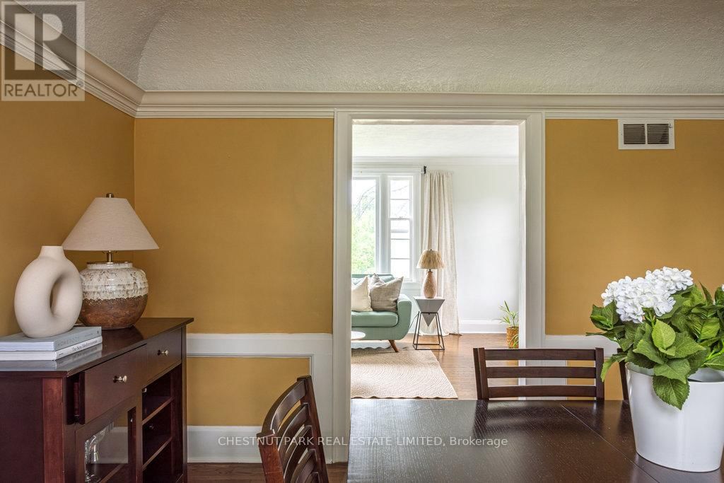 5170 KING STREET Image 11