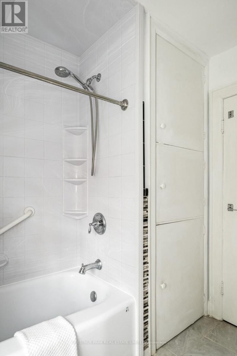 5170 KING STREET Image 33