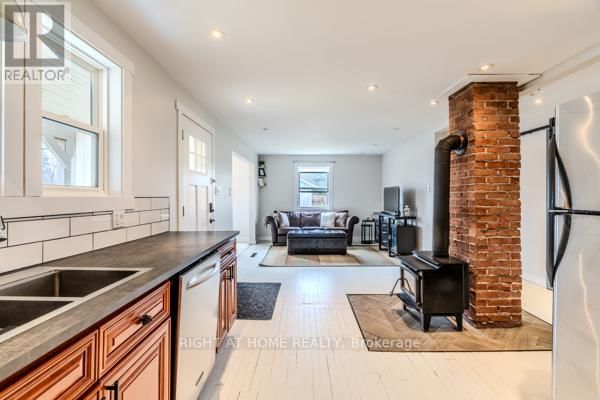 667287 20 SIDEROAD Image 10