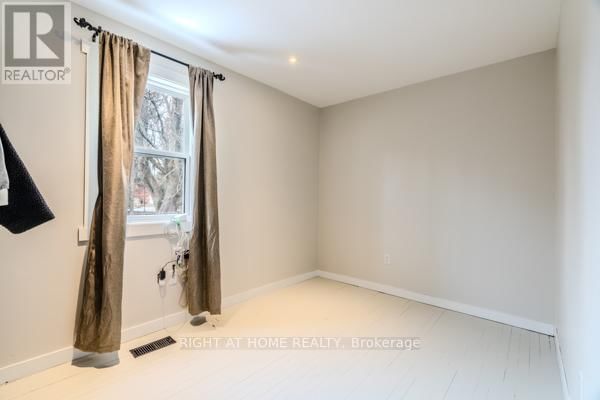 667287 20 SIDEROAD Image 20