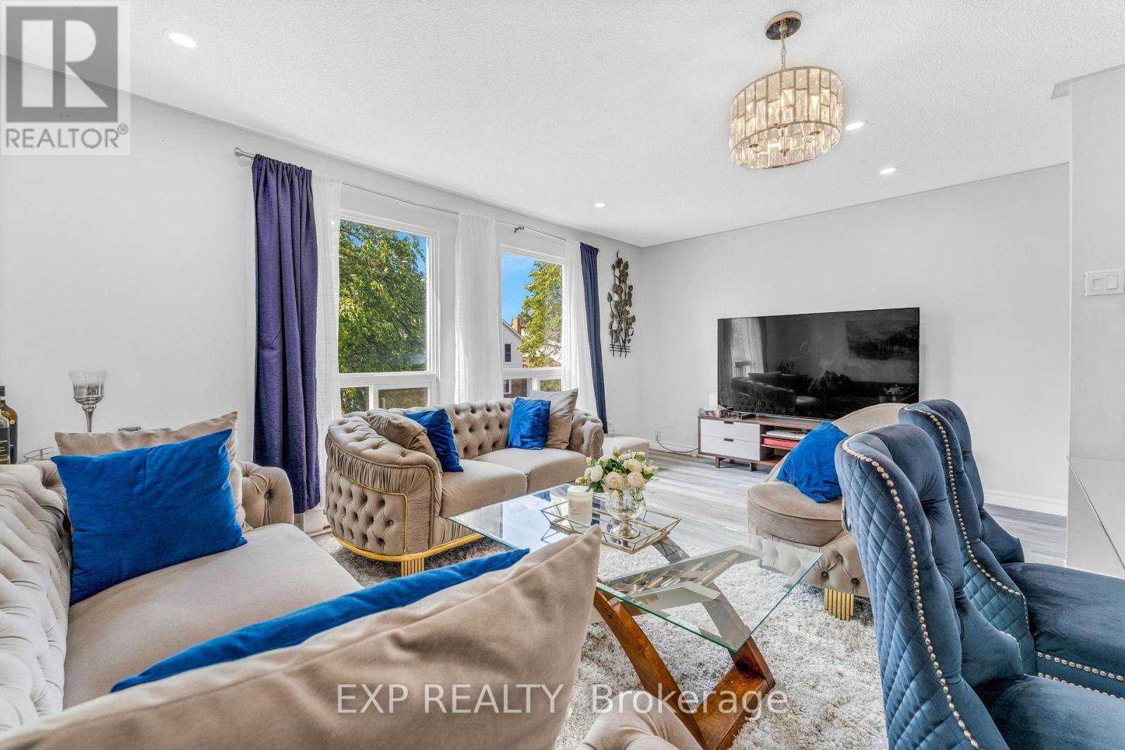 178 SILVER ASPEN CRESCENT Image 14