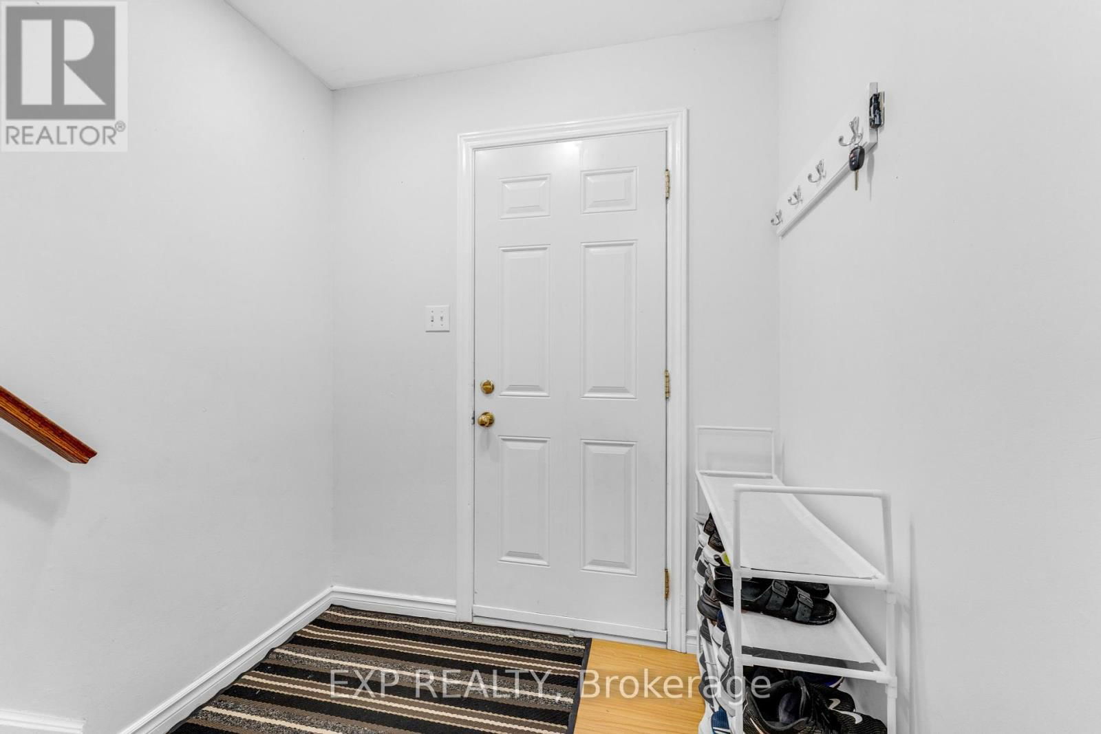 178 SILVER ASPEN CRESCENT Image 8