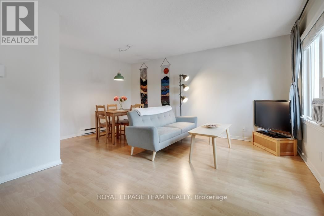 117 - 8 TERRACE DRIVE Image 10
